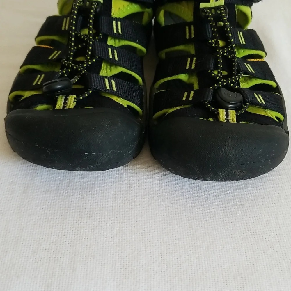Keen Newport Green Black Sport Sandal Youth 3